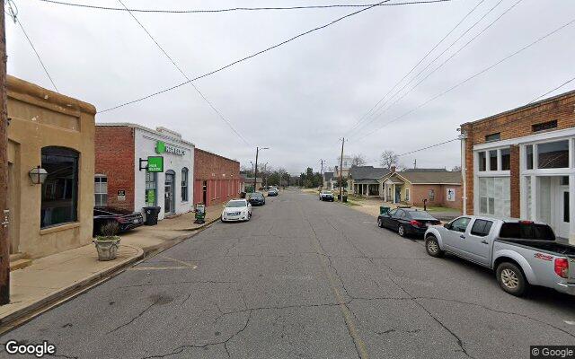 The Complete Guide to Churches in Demopolis, Alabama