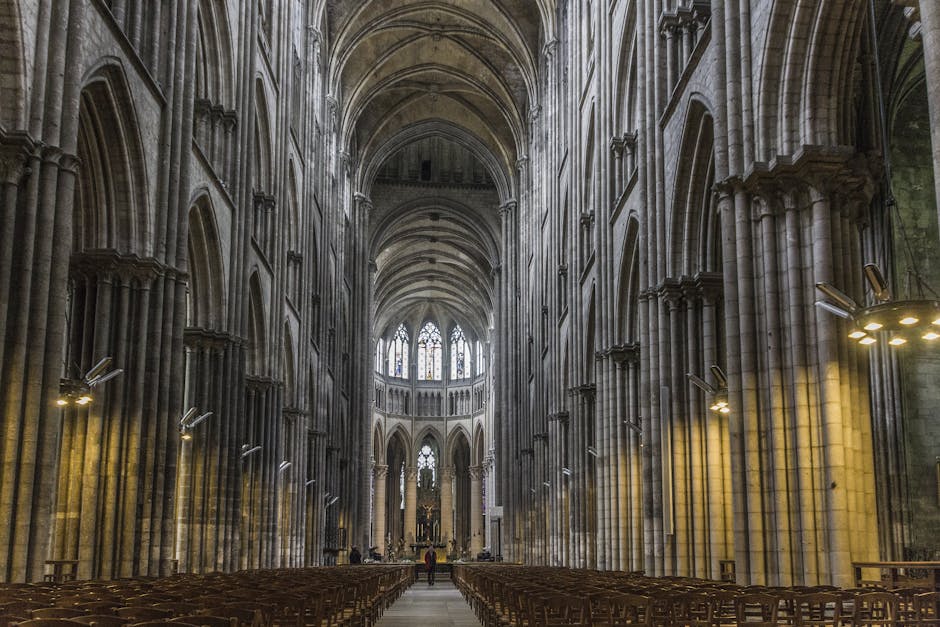 Gothic interior vaulted arches